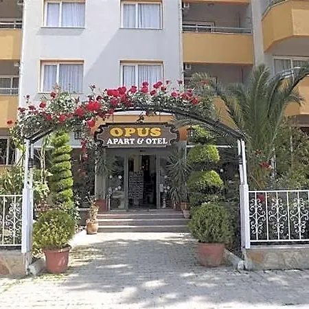 Opus Hotel